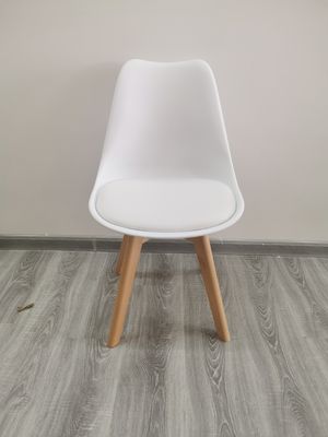 40'HQ 휴게실 의자 PU 쿠션 1488pcs 가격 노르딕 나무 툴립 식탁 의자